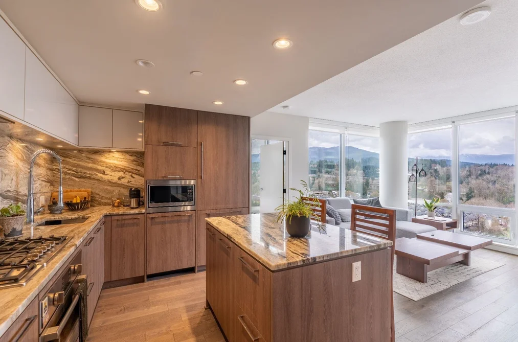 Condo for sale at 1702 680 Seylynn Crescent North Vancouver British Columbia - MLS: R3104760