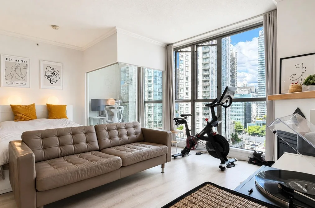 1702 928 RICHARDS STREET, Vancouver BC V6B 6P6, Vancouver BC — Residential for Sale — Photo 4 of 24