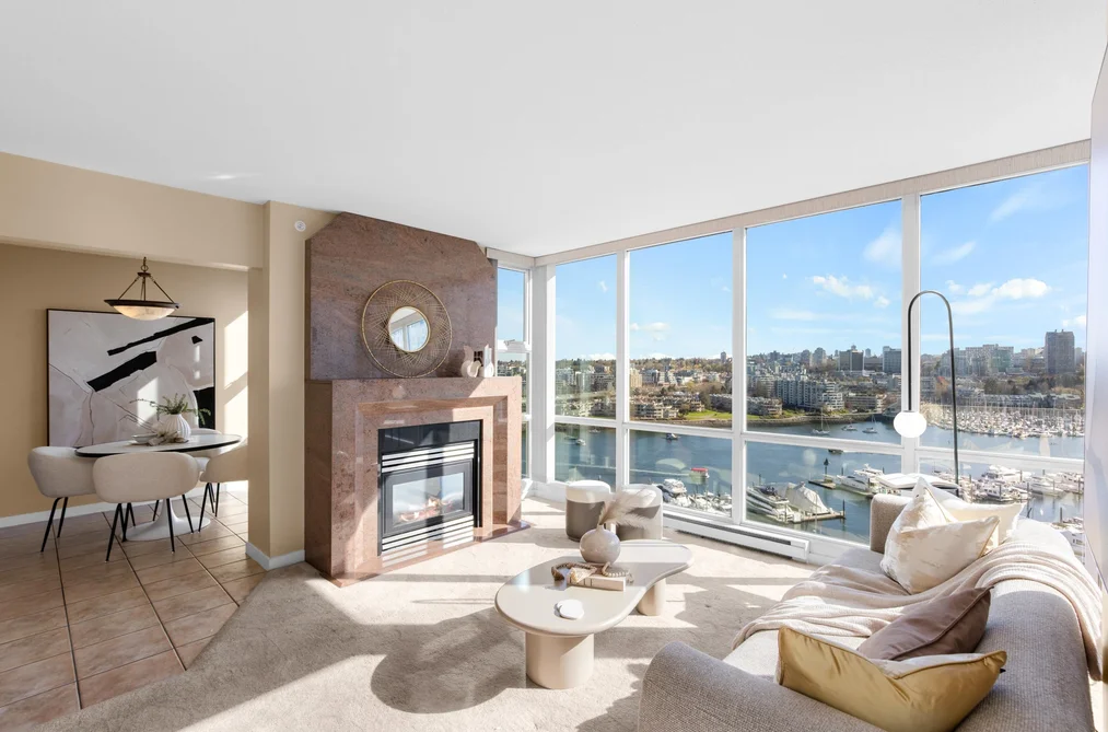 1703 1077 MARINASIDE CRESCENT, Vancouver BC V6Z 2Z5, Vancouver BC — Residential for Sale - Photo 2