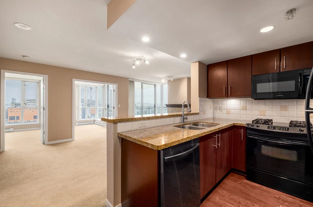 1703 120 MILROSS AVENUE, Vancouver BC V6A 4K7, Vancouver BC — Residential for Sale - Photo 4