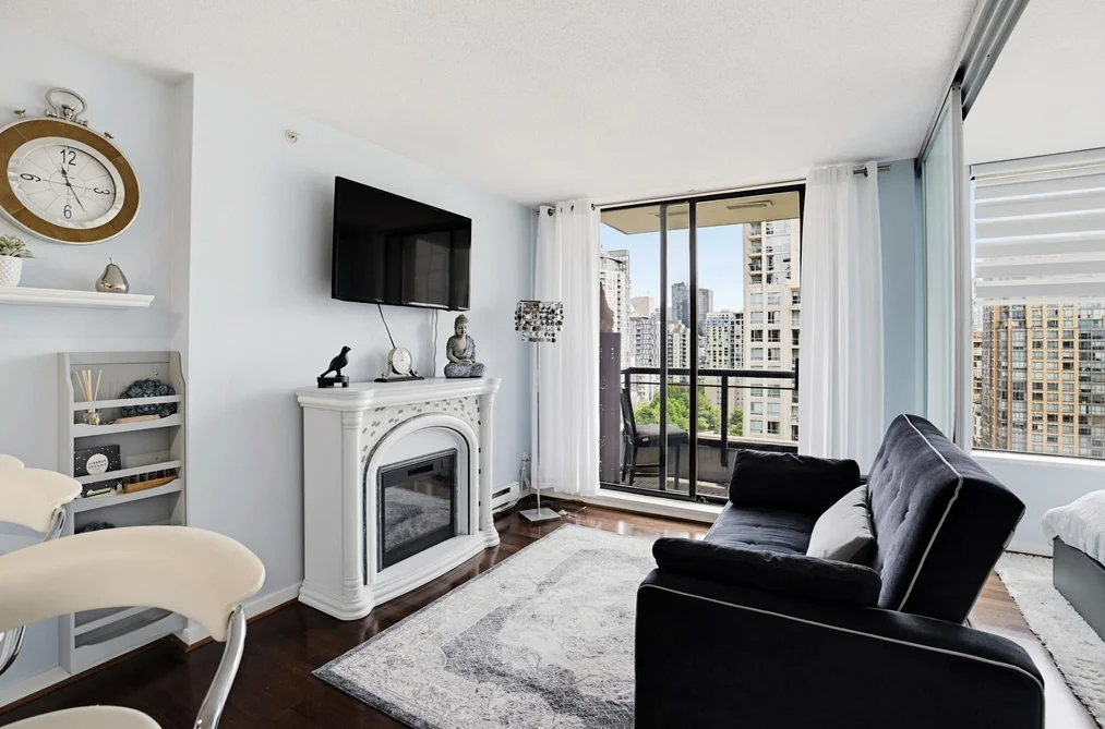Condo for sale at 1703 1295 Richards Street Vancouver British Columbia - MLS: R3119935