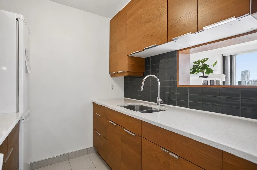 1703 1330 HARWOOD STREET, Vancouver BC V6E 1S8, Vancouver BC — Residential for Sale — Photo 17 of 39
