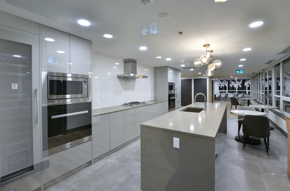 1703 1675 LIONS GATE LANE, North Vancouver BC V7P 3B4, North Vancouver BC — Residential for Sale - Photo 4