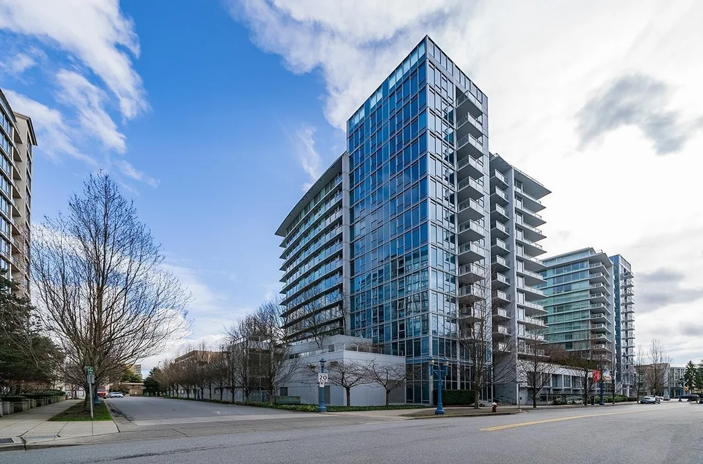 Condo for sale at 1703 5900 Alderbridge Way Richmond British Columbia - MLS: R3097932