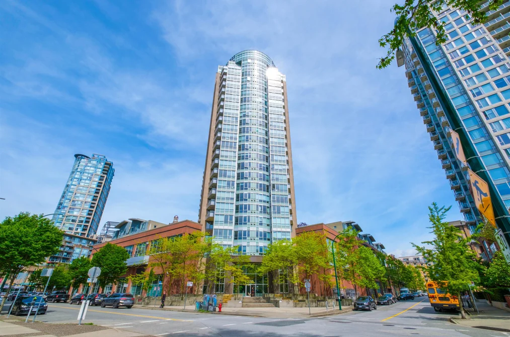 Condo for sale at 1703 63 Keefer Place Vancouver British Columbia - MLS: R3106276