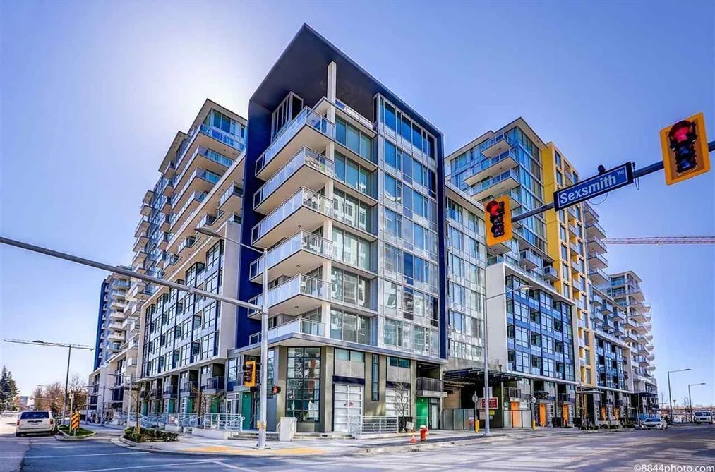 Condo for sale at 1703 8688 Hazelbridge Way Richmond British Columbia - MLS: R3097308