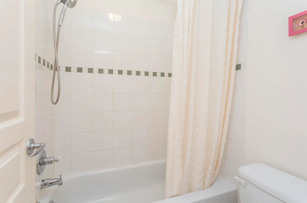 1703 ARBUTUS PLACE, Coquitlam, BC — Residential for Sale — Photo 31 of 40