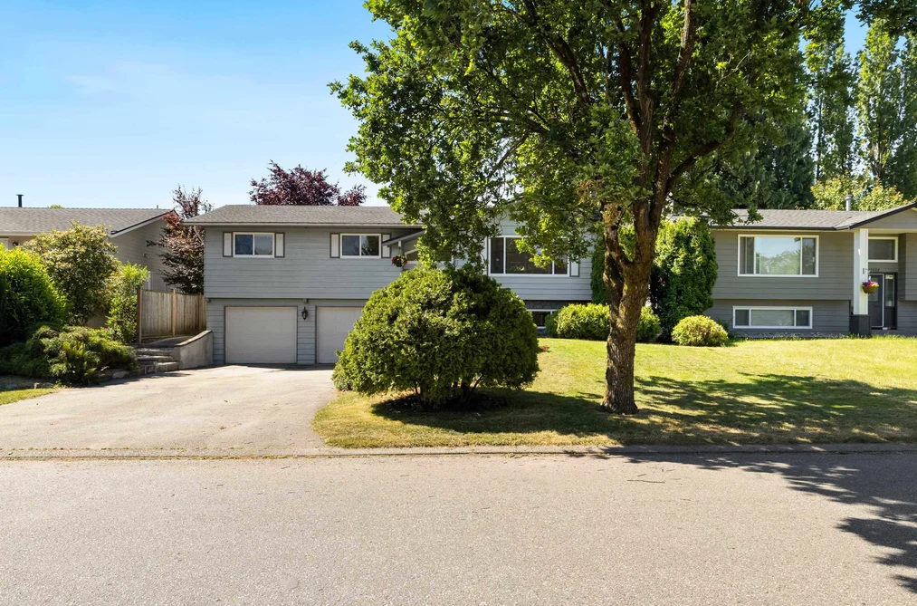17030 HEREFORD PLACE, Surrey BC V3S 4X1, Surrey BC — Residential for Sale - Photo 2