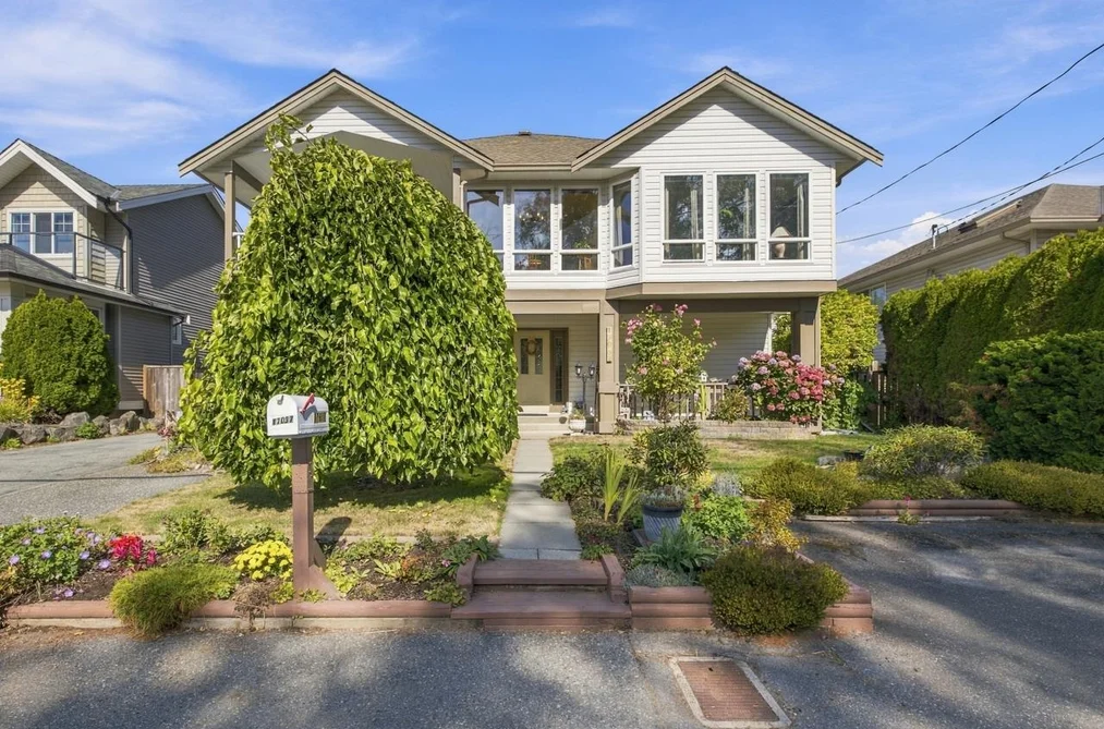 House for sale at 17037 0 Avenue Surrey British Columbia - MLS: R3168429