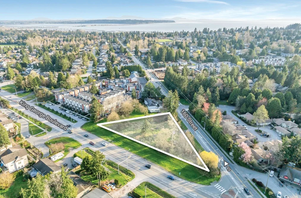 Property for sale at 1704 160 Street Surrey British Columbia - MLS: R3062975