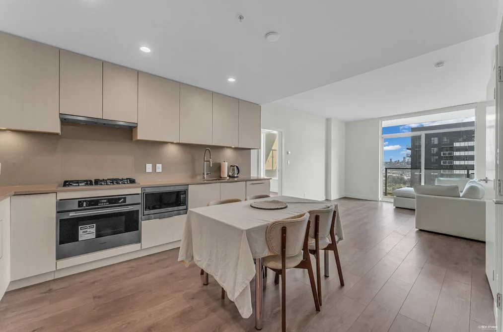 1704 4465 JUNEAU STREET, Burnaby BC V5C 0L8, Burnaby BC — Residential for Sale - Photo 4