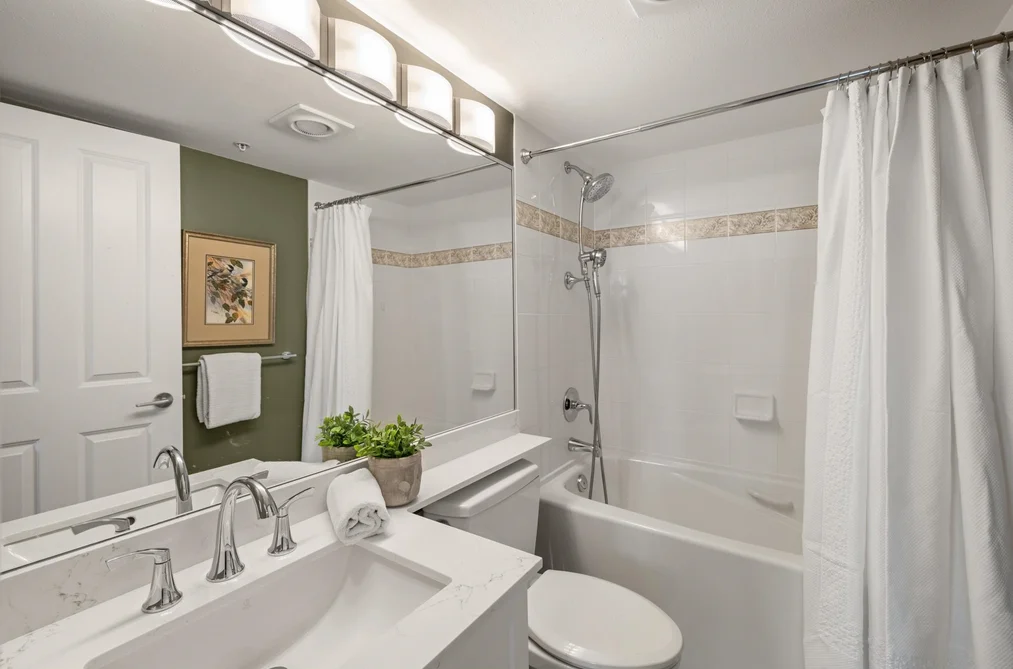 1704 612 SIXTH STREET, New Westminster, BC — Residential for Sale — Photo 25 of 36