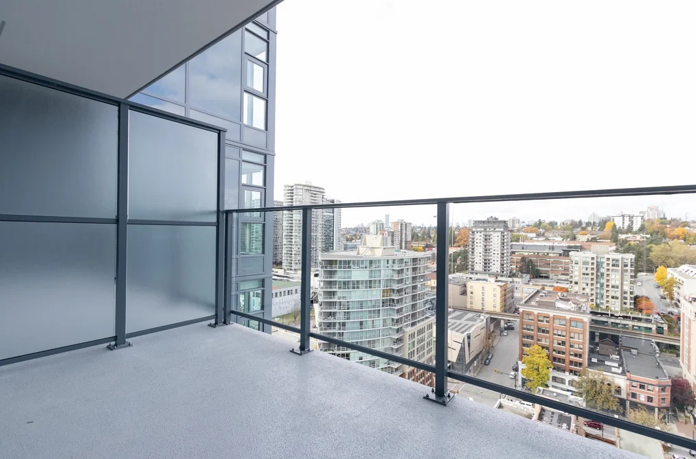 1704 680 QUAYSIDE DRIVE, New Westminster BC V3M 0P2, New Westminster BC — Residential for Sale — Photo 4 of 40