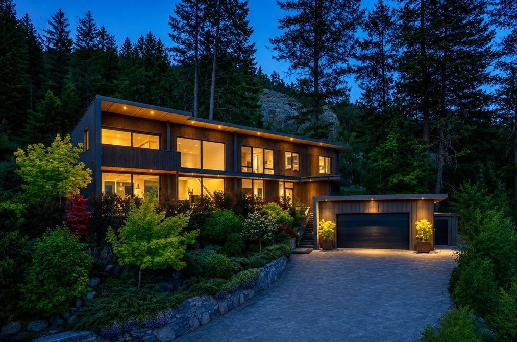 House for sale at 1704 Sugarloaf Place Pemberton British Columbia - MLS: R3128143