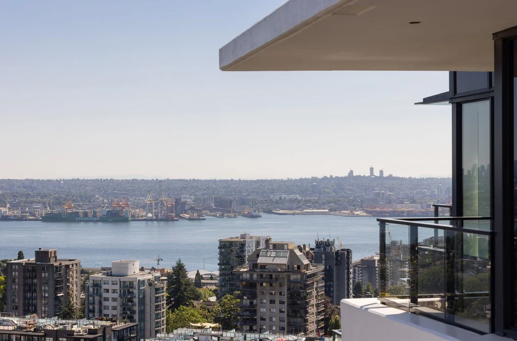Condo for sale at 1705 135 E 13 Street North Vancouver British Columbia - MLS: R3077905