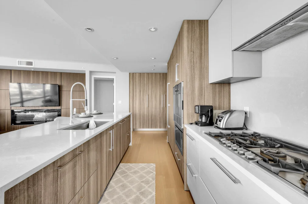 1705 210 SALTER STREET, New Westminster BC V3M 0J9, New Westminster BC — Residential for Sale - Photo 5