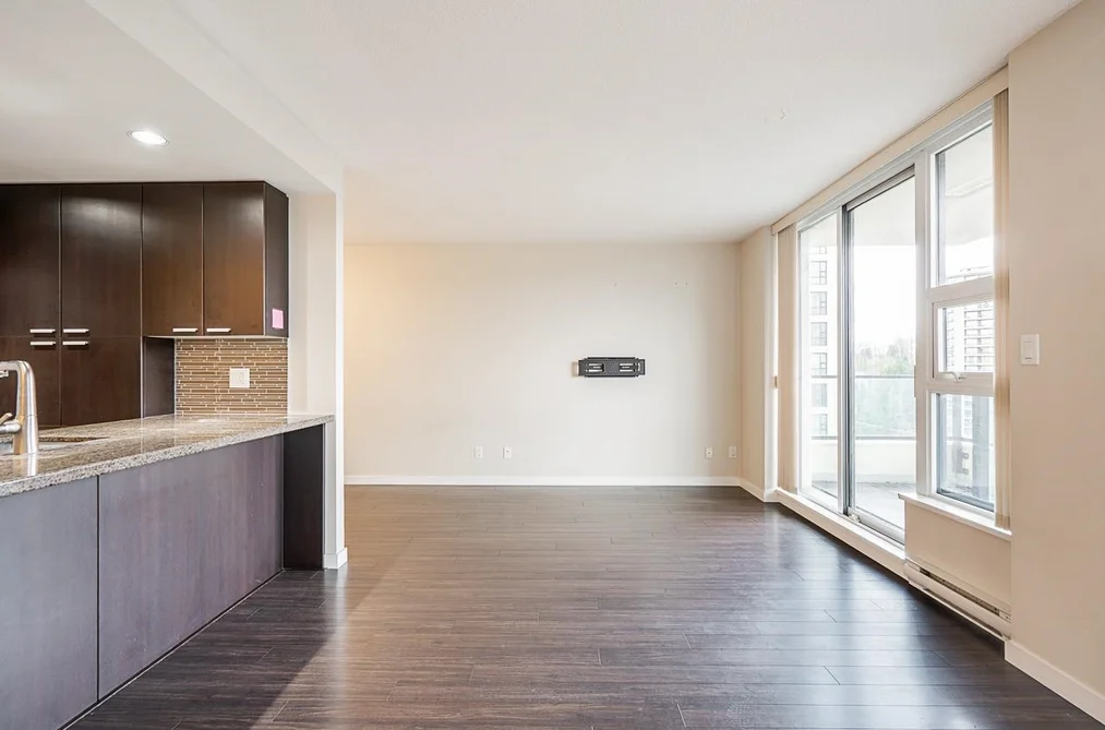 1705 2232 DOUGLAS ROAD, Burnaby BC V5C 0G9, Burnaby BC — Residential for Sale - Photo 2