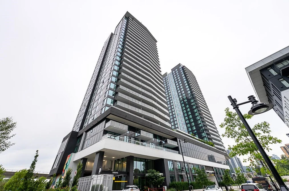 Condo for sale at 1705 308 Alderson Avenue Coquitlam British Columbia - MLS: R3147891