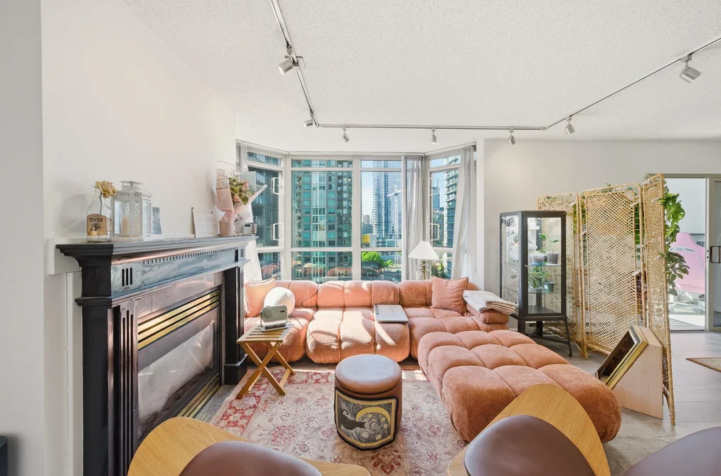 Condo for sale at 1705 867 Hamilton Street Vancouver British Columbia - MLS: R3120389