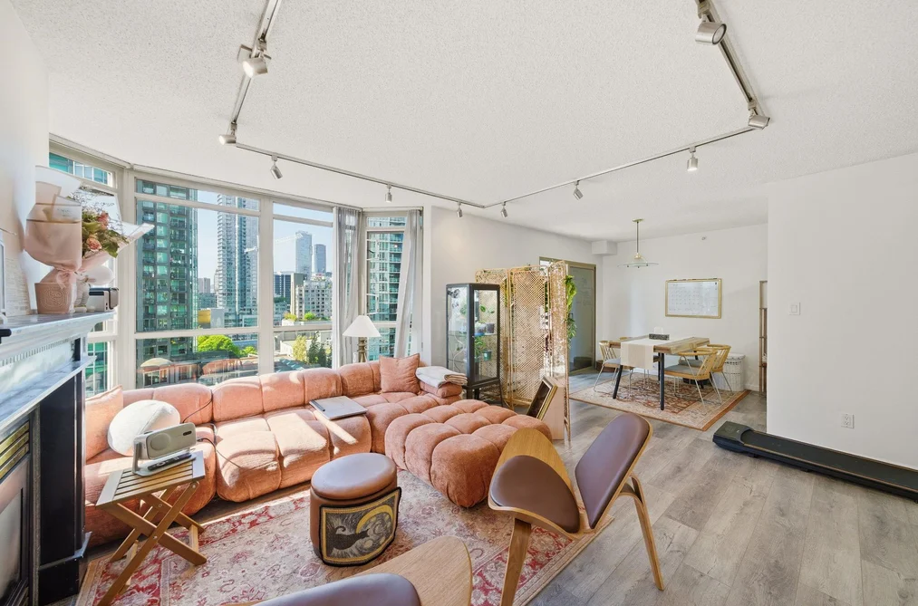1705 867 HAMILTON STREET, Vancouver BC V6B 6B7, Vancouver BC — Residential for Sale - Photo 3