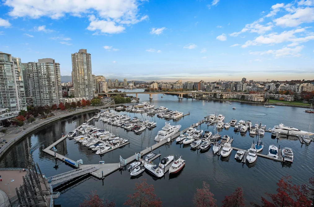 1706 - 1228 Marinaside Crescent, Vancouver, BC - MLS: R3179723 - Photo 14 1706 - 1228 Marinaside Crescent, Vancouver, BC - MLS: R3179723 - Photo 14