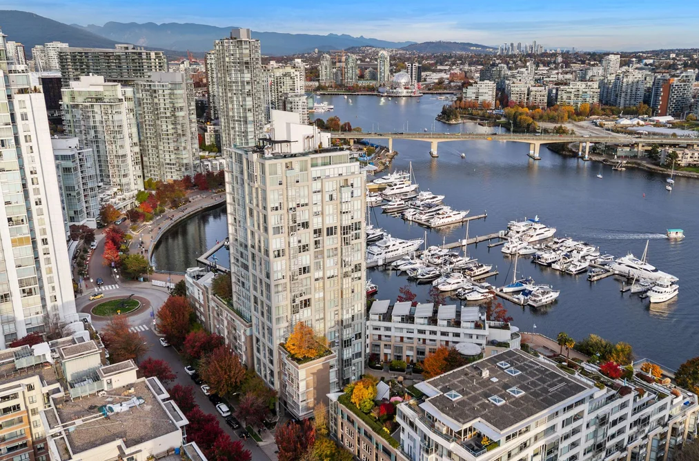 1706 - 1228 Marinaside Crescent, Vancouver, BC - MLS: R3179723 - Photo 33 1706 - 1228 Marinaside Crescent, Vancouver, BC - MLS: R3179723 - Photo 33