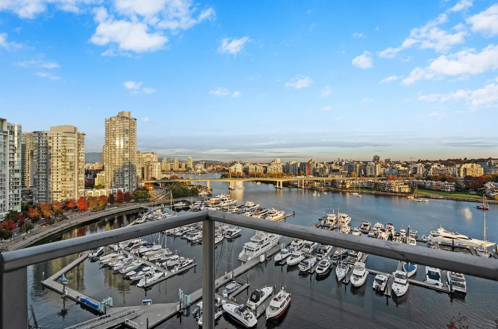 1706 - 1228 Marinaside Crescent, Vancouver, BC - MLS: R3179723 - Photo 7 1706 - 1228 Marinaside Crescent, Vancouver, BC - MLS: R3179723 - Photo 7