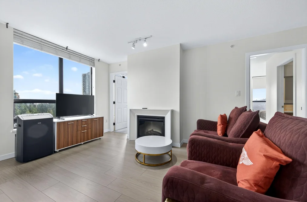Condo for sale at 1706 2982 Burlington Drive Coquitlam British Columbia - MLS: R3080715