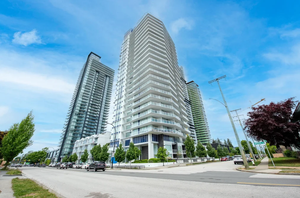 Condo for sale at 1706 5051 Imperial Street Burnaby British Columbia - MLS: R3138100
