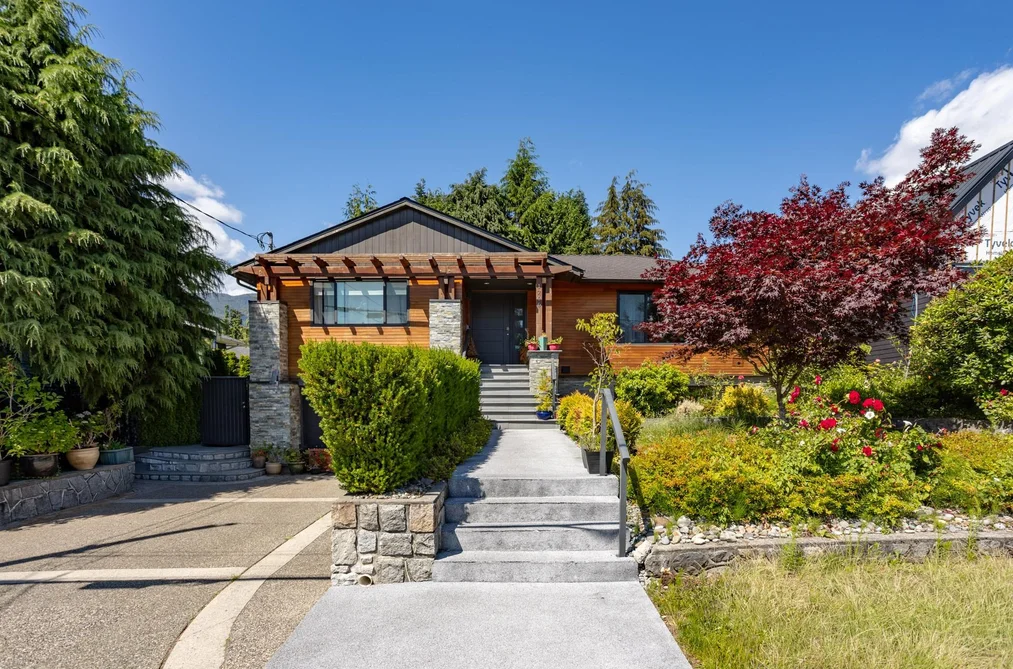 1706 KILKENNY ROAD, North Vancouver BC V7J 1T9, North Vancouver BC — Residential for Sale - Photo 2