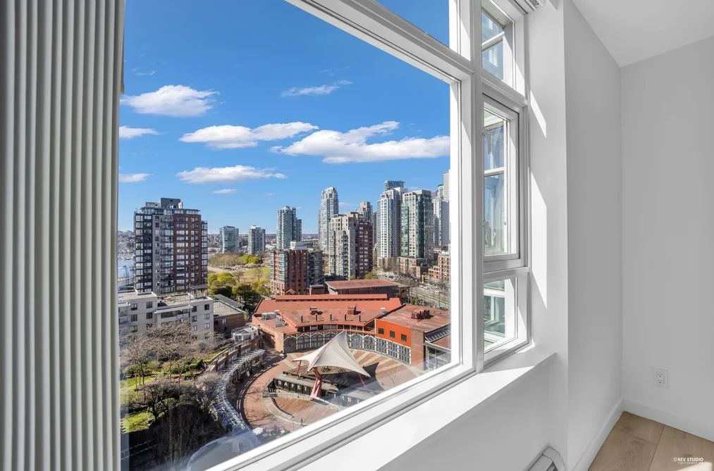 1707 1199 MARINASIDE CRESCENT, Vancouver BC V6Z 2Y2, Vancouver BC — Residential for Sale - Photo 6