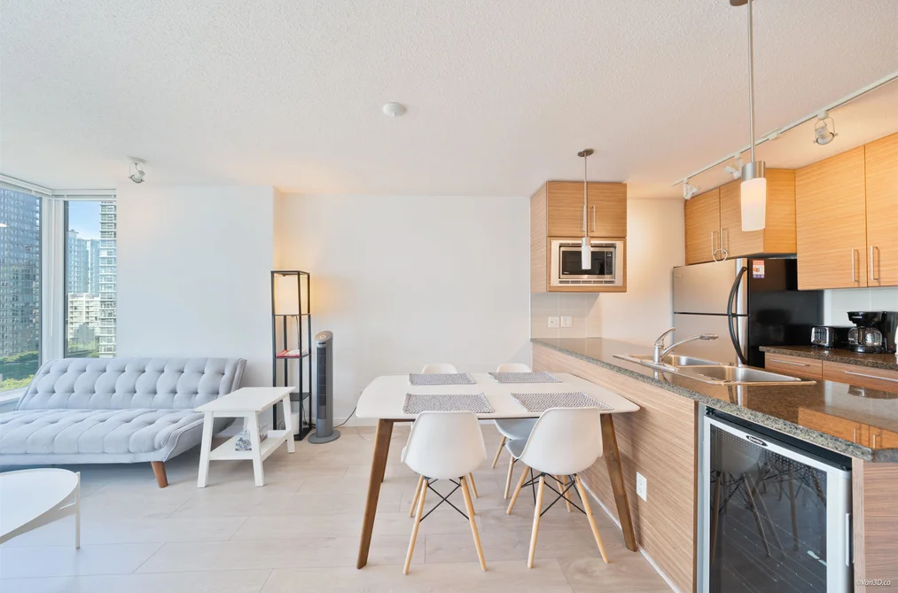 1707 689 ABBOTT STREET, Vancouver BC V6B 0J2, Vancouver BC — Residential for Sale — Photo 7 of 23