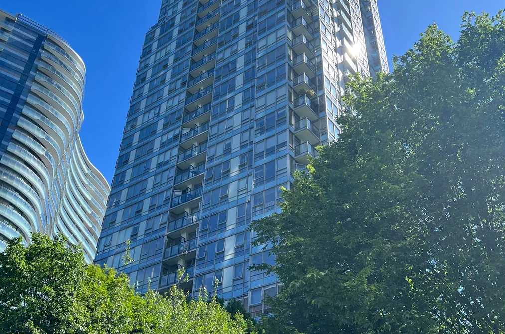 Condo for sale at 1707 939 Expo Boulevard Vancouver British Columbia - MLS: R3149722