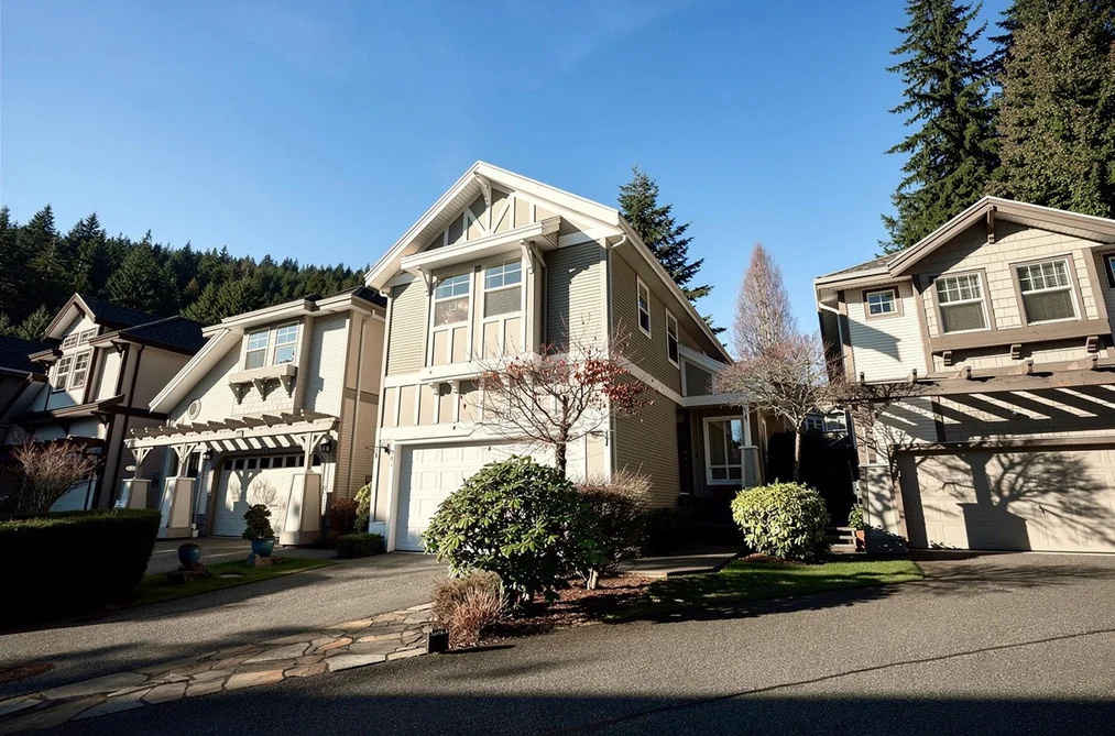 House for sale at 1707 Arbutus Place Coquitlam British Columbia - MLS: R3100540