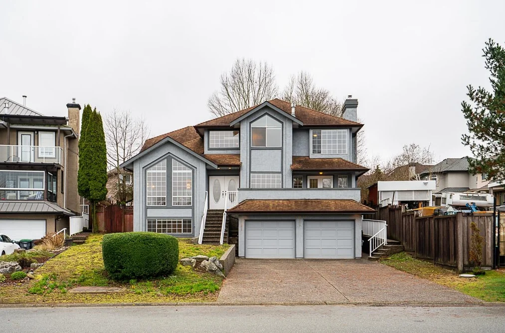 House for sale at 17072 103 Avenue Surrey British Columbia - MLS: R3119403