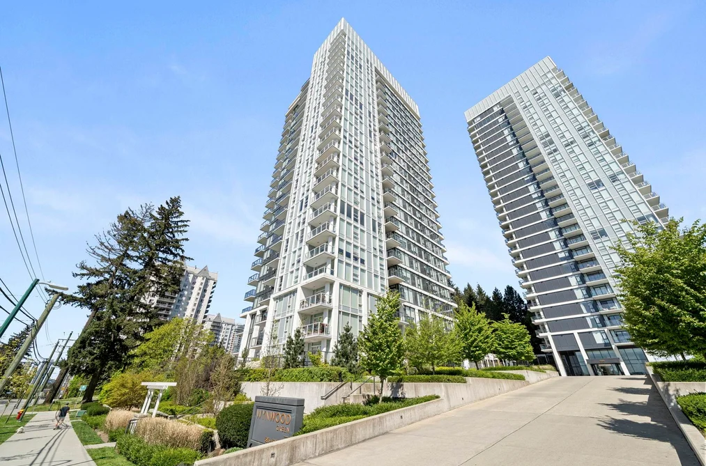 Condo for sale at 1708 585 Austin Avenue Coquitlam British Columbia - MLS: R3116331