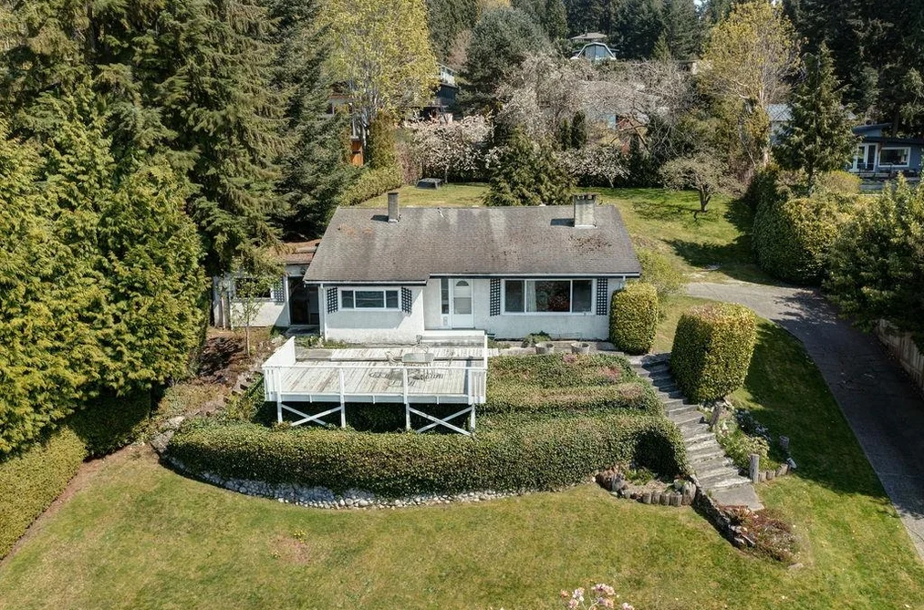1708 OCEAN BEACH ESPLANADE, Gibsons BC V0N 1V5, Gibsons BC — Residential for Sale - Photo 5