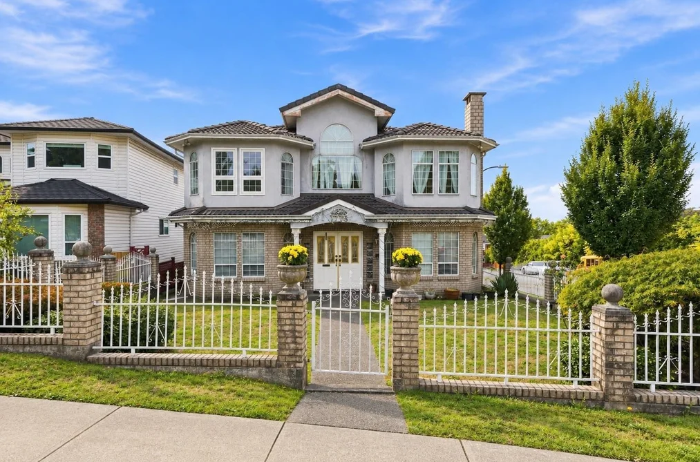 House for sale at 1708 Prestwick Drive Vancouver British Columbia - MLS: R3165147