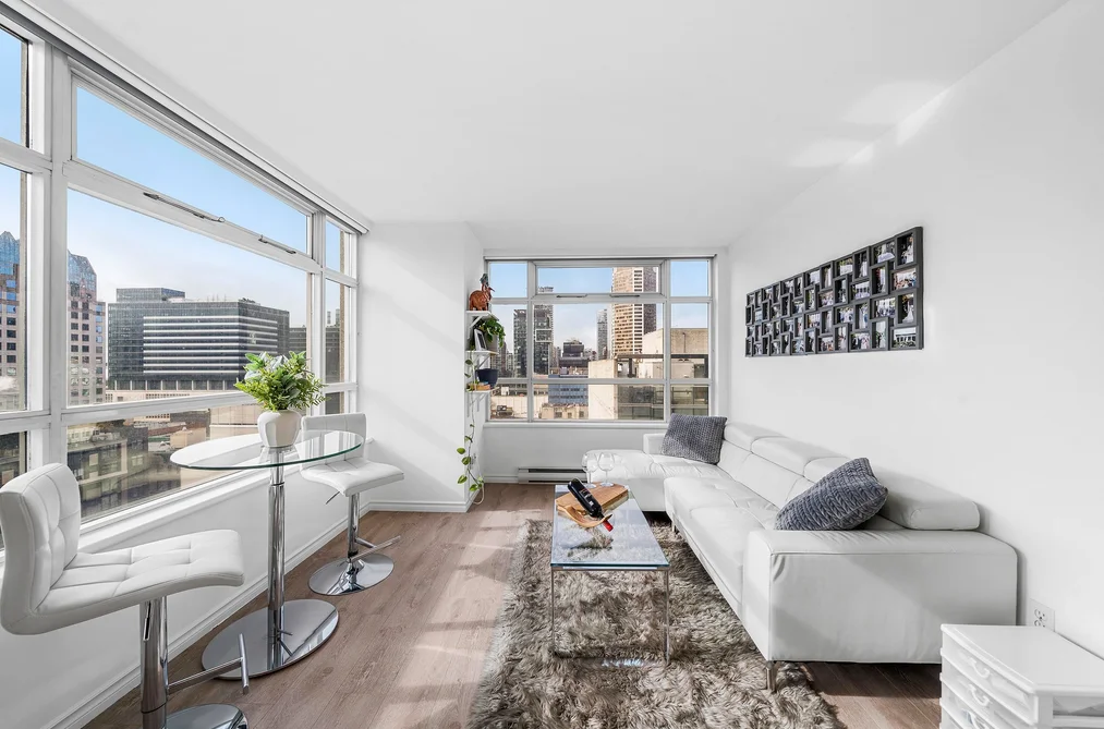 Condo for sale at 1709 438 Seymour Street Vancouver British Columbia - MLS: R3106523