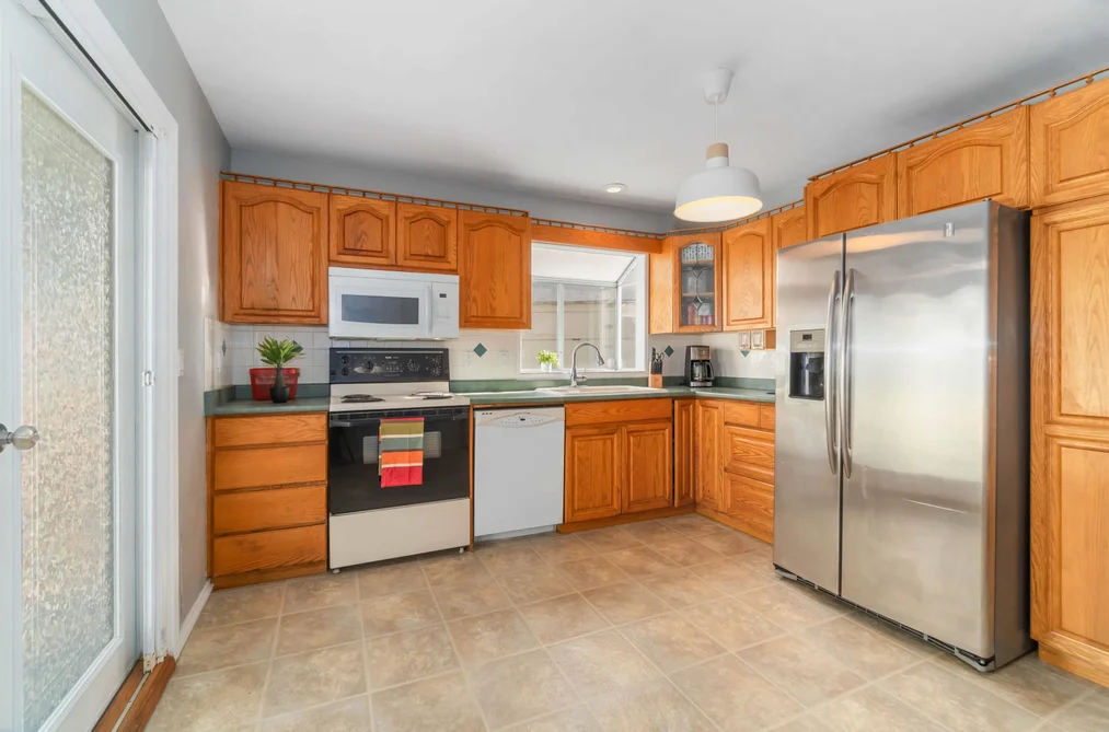 171 EDWARD CRESCENT, Port Moody BC V3H 3J8, Port Moody BC — Residential for Sale - Photo 5