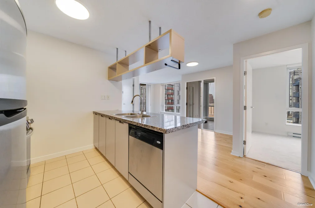 1710 1082 SEYMOUR STREET, Vancouver BC V6B 1X9, Vancouver BC — Residential for Sale - Photo 2