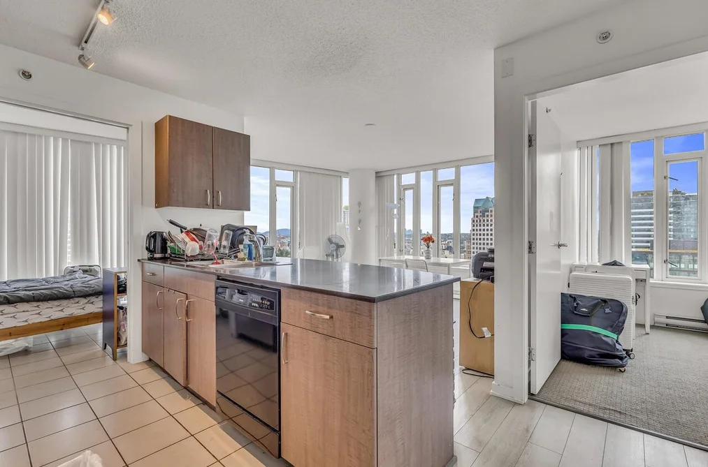1710 610 GRANVILLE STREET, Vancouver BC V6C 3T3, Vancouver BC — Residential for Sale - Photo 4