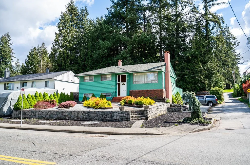 House for sale at 1710 Western Drive Port Coquitlam British Columbia - MLS: R3114178