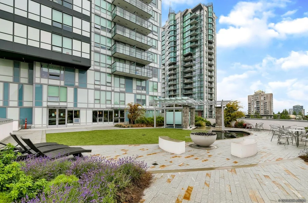 1712 13398 104 AVENUE, Surrey BC V3T 1V6, Surrey BC — Residential for Sale - Photo 2
