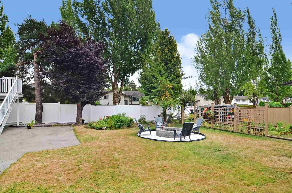 17134 62 Avenue, Surrey, BC - House for Sale - Photo 18 of 19 17134 62 Avenue, Surrey, BC - House for Sale - Photo 18 of 19