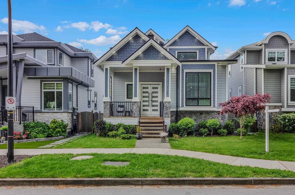 House for sale at 17163 0a Avenue Surrey British Columbia - MLS: R2996140