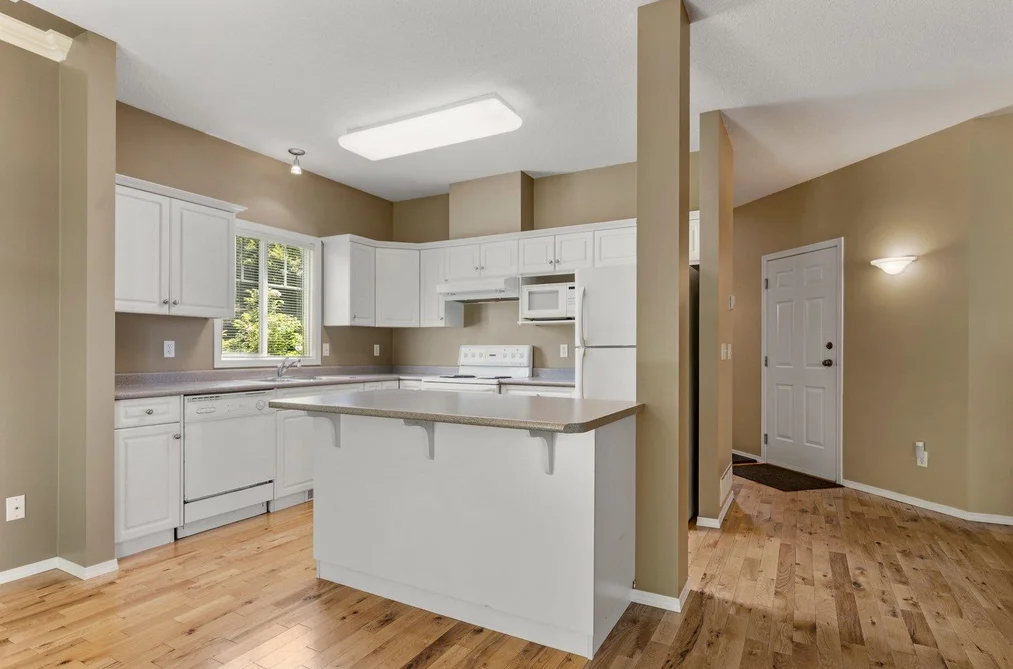 172 46360 VALLEYVIEW ROAD, Chilliwack BC V2R 5L7, Chilliwack BC — Residential for Sale — Photo 7 of 38