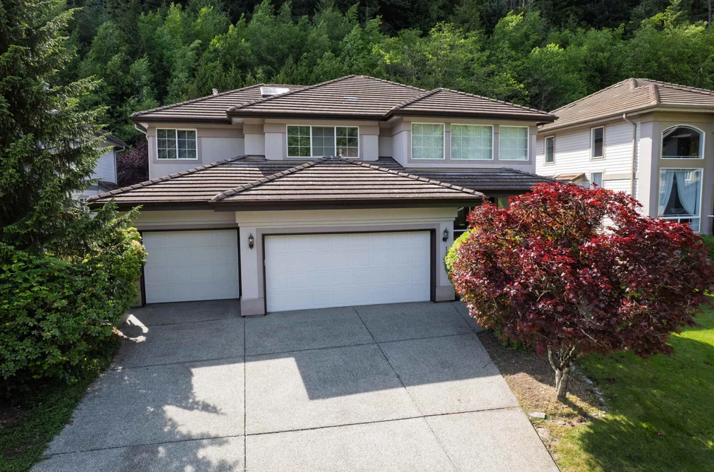 House for sale at 1722 Sugarpine Court Coquitlam British Columbia - MLS: R3128580