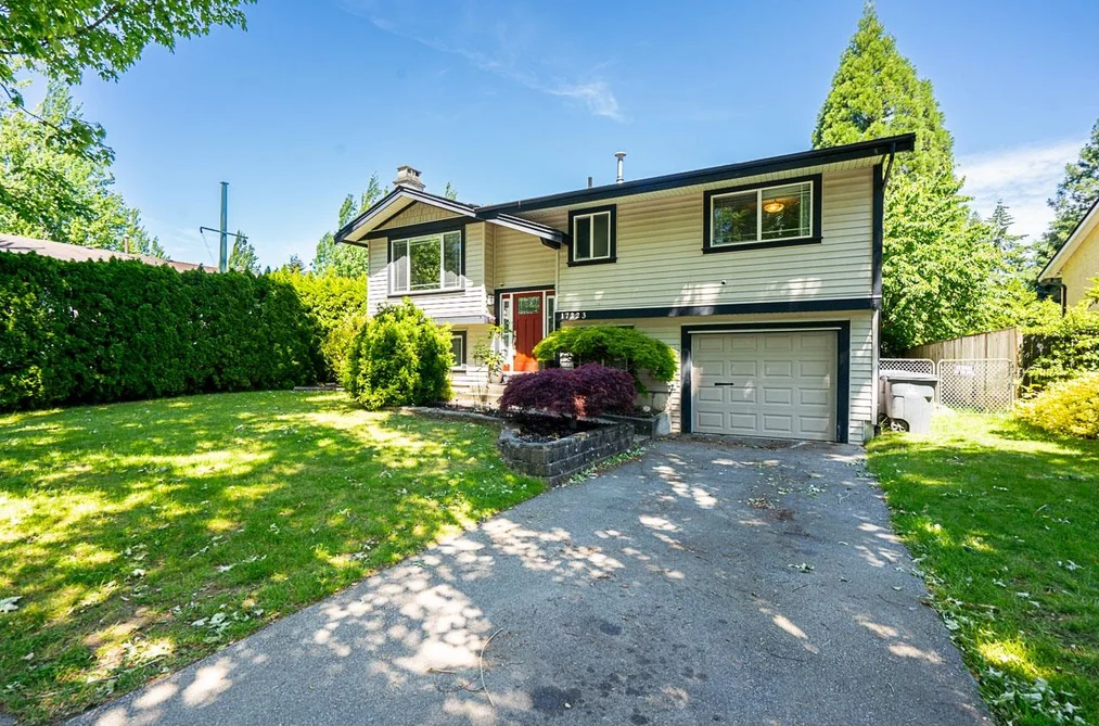 House for sale at 17223 61b Avenue Surrey British Columbia - MLS: R3097737