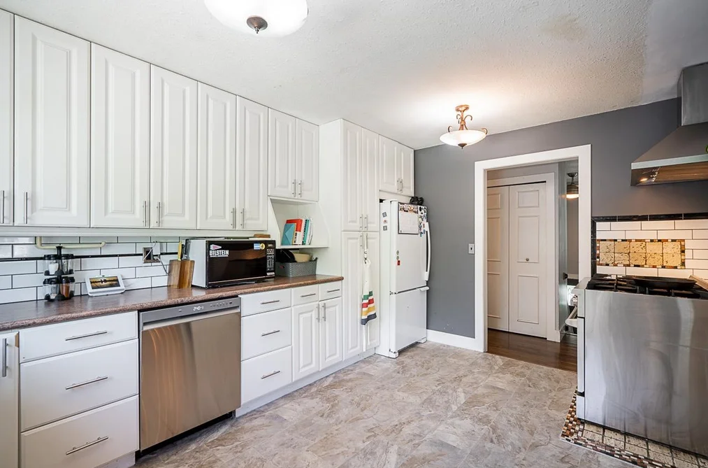 17223 61B AVENUE, Surrey BC V3S 5M7, Surrey BC — Residential for Sale - Photo 7
